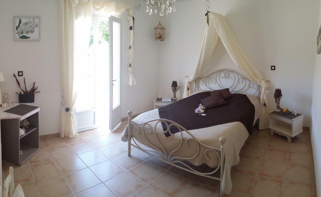 Les Galines Hotel Rians  Ngoại thất bức ảnh