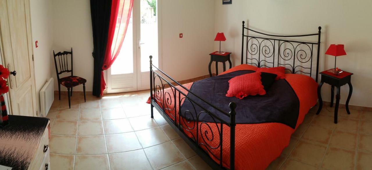 Les Galines Hotel Rians  Ngoại thất bức ảnh